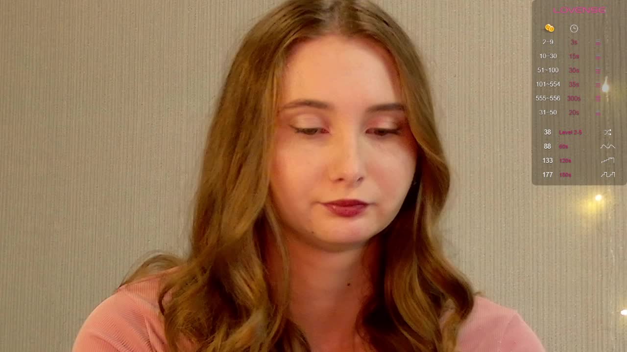 PeachGirl Cam Model Chat October 31, 2025