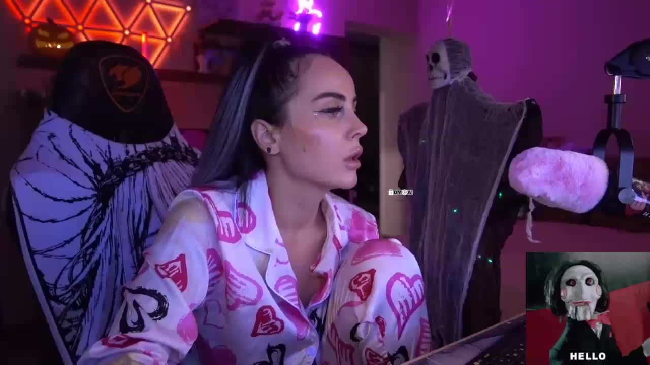 AmaReda Cam Model Chat October 31, 2025