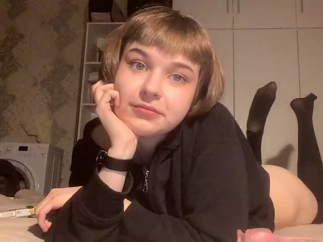 Piterskaya6 Cam Model Chat October 31, 2025