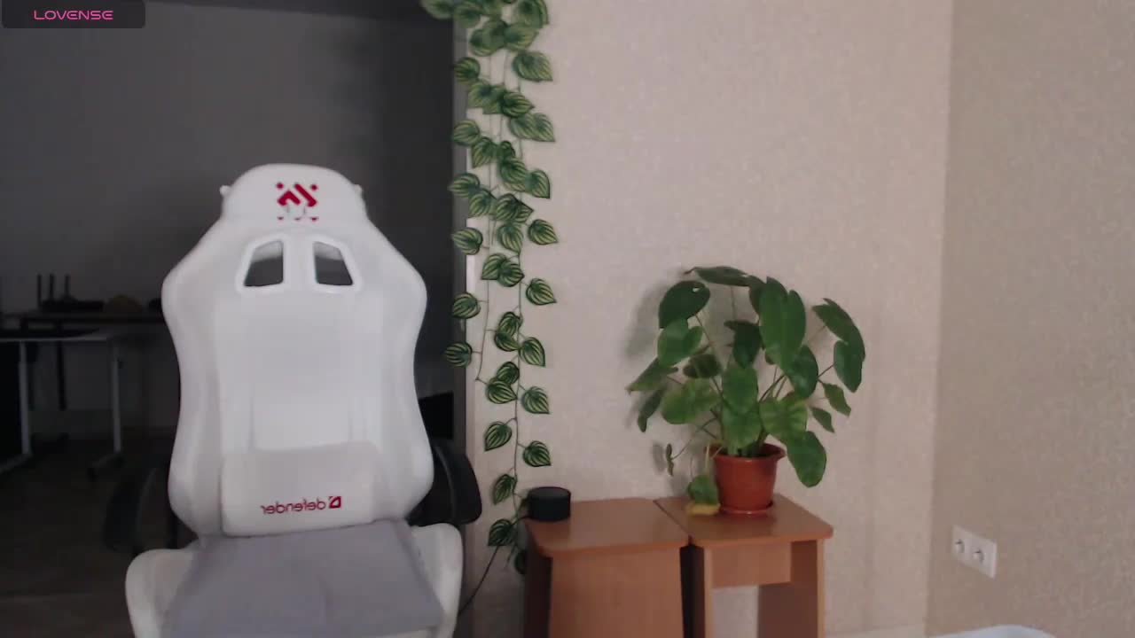 PrincesseMononoke Cam Model Chat October 31, 2025