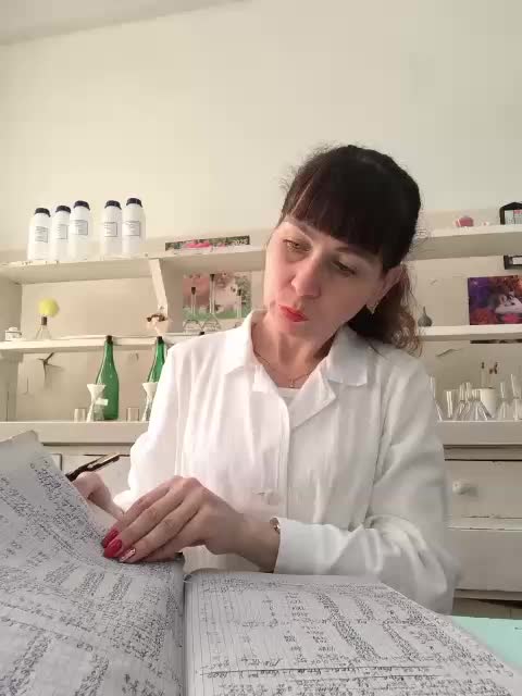 caroliiine Cam Model Chat October 31, 2025