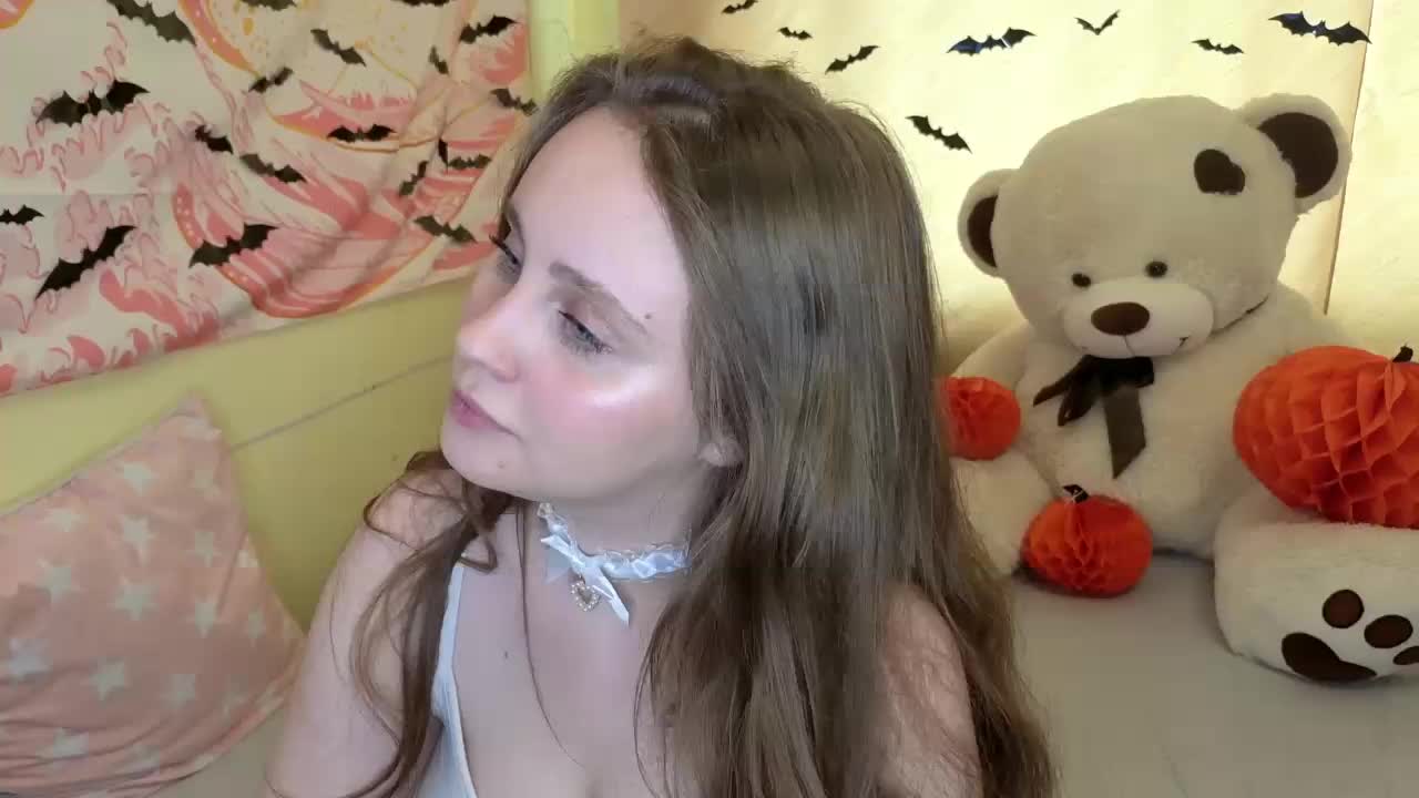 SellyaHouston Cam Model Chat October 31, 2025