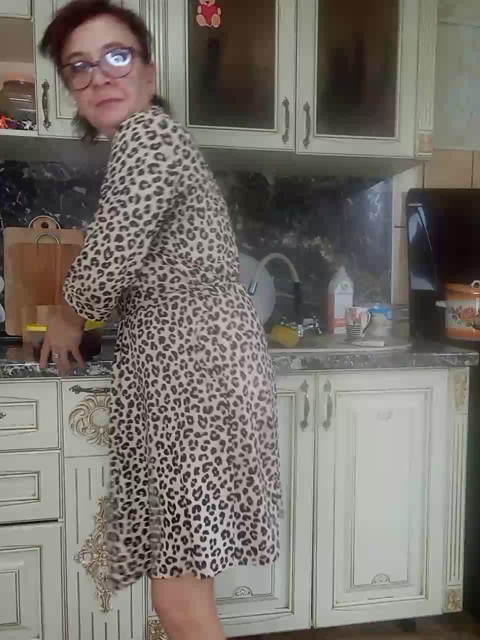 nika74- Cam Model Chat October 31, 2025