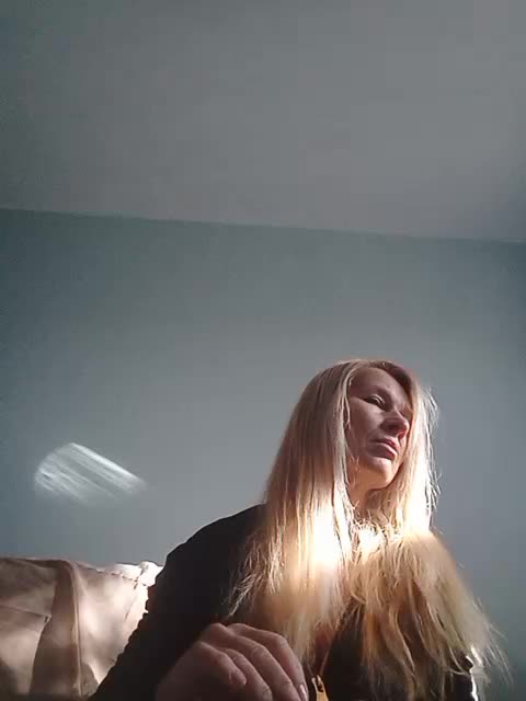 Victoria-sexi Cam Model Chat October 31, 2025