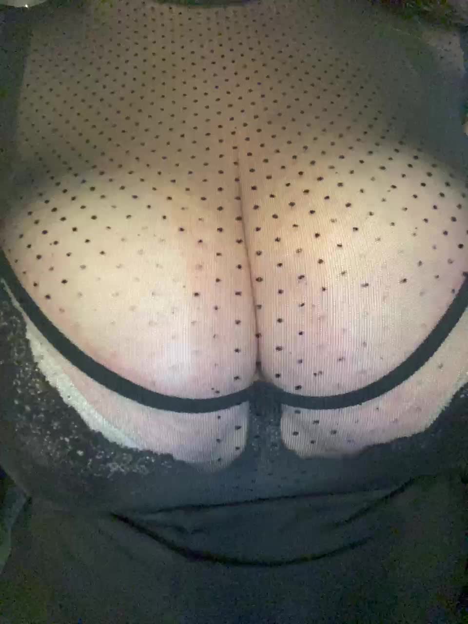 Vikki_tori_a Cam Model Chat October 31, 2025