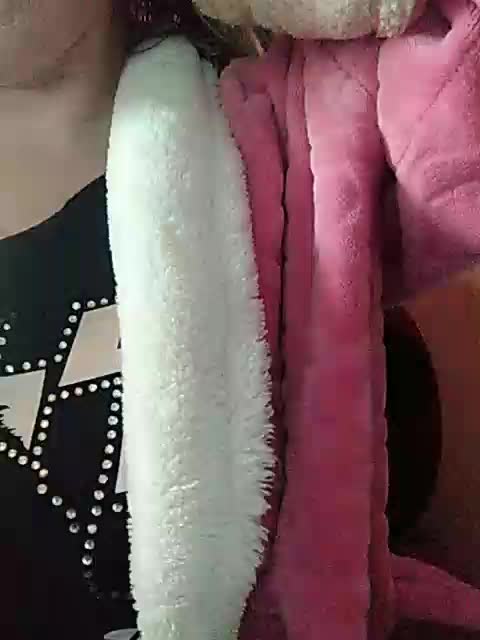 Xo4y-Tpax Cam Model Chat October 31, 2025