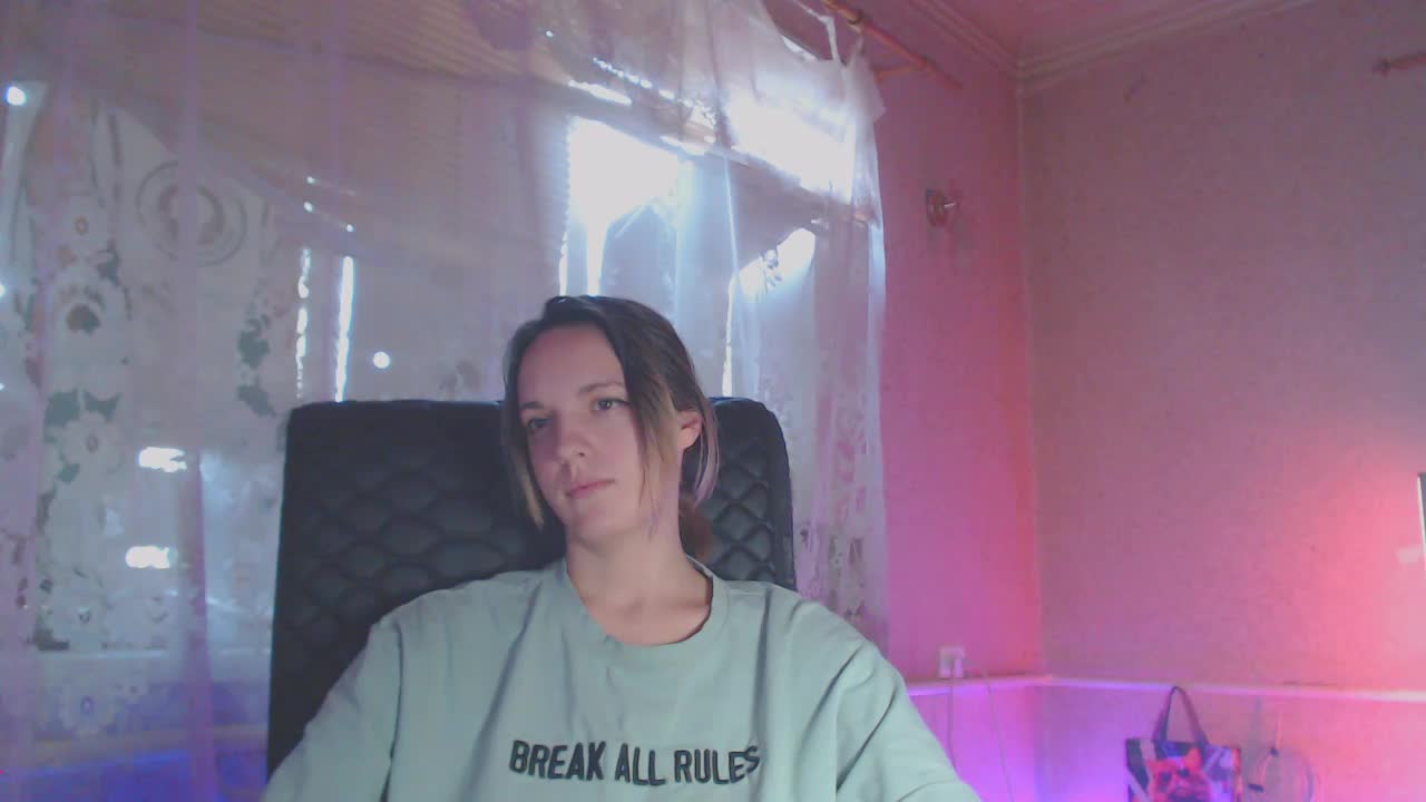 Babymuro4ka Cam Model Chat October 31, 2025