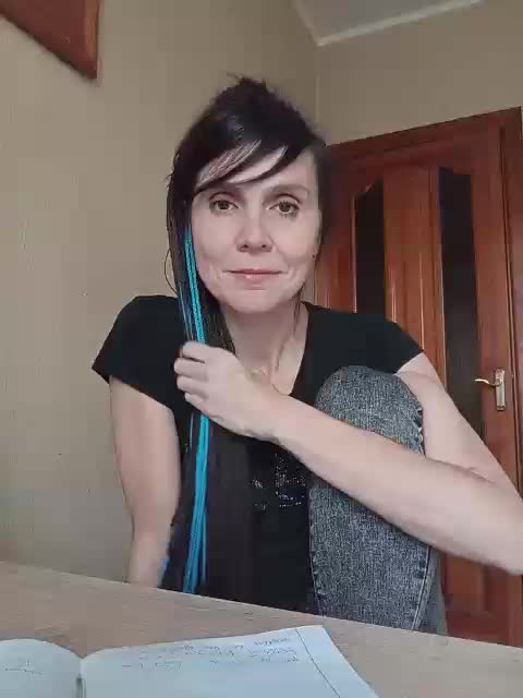 Hellenalonenochka Cam Model Chat October 31, 2025