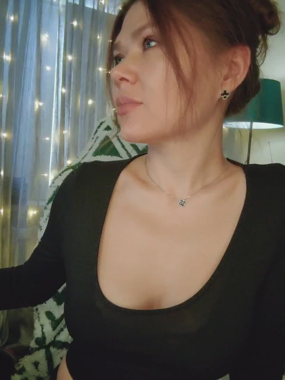 MyLittlegi Cam Model Chat October 31, 2025