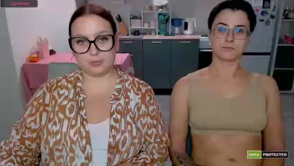 dreamteamgirls Cam Model Chat October 31, 2025