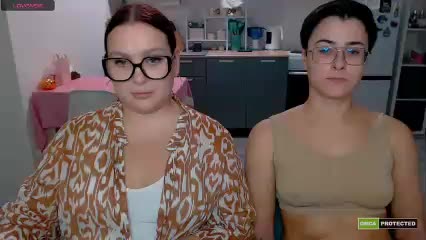 dreamteamgirls Cam Model Chat October 31, 2025