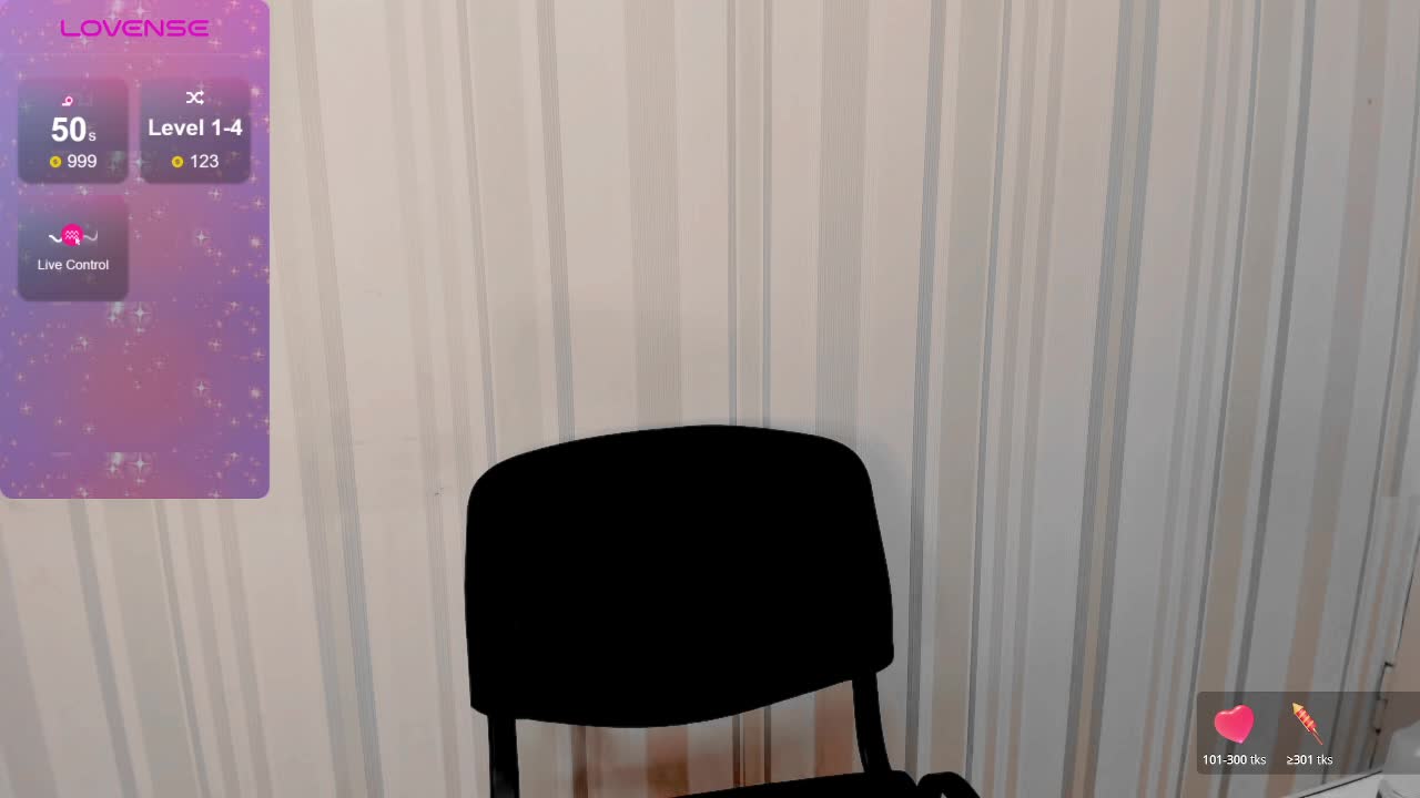 Polly_Jameson Cam Model Chat October 31, 2025