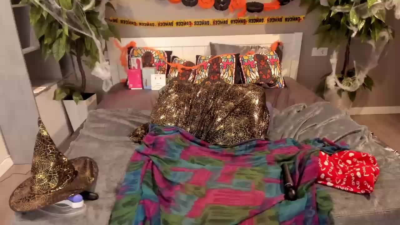 VeronikaNew Cam Model Chat October 31, 2025