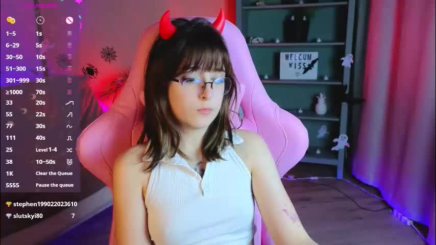 soffitoffi Cam Model Chat October 31, 2025