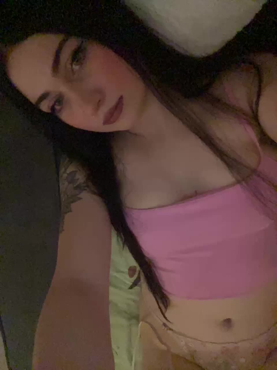 your_other_half Cam Model Chat October 31, 2025