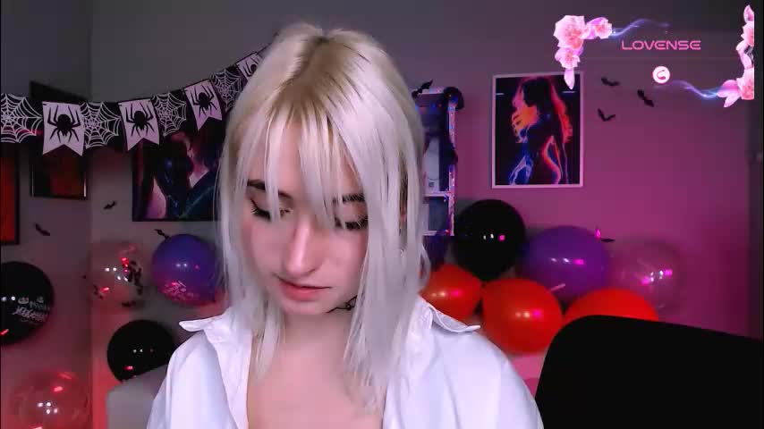 kristylovee Cam Model Chat October 31, 2025