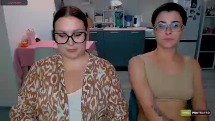 dreamteamgirls Cam Model Chat October 31, 2025