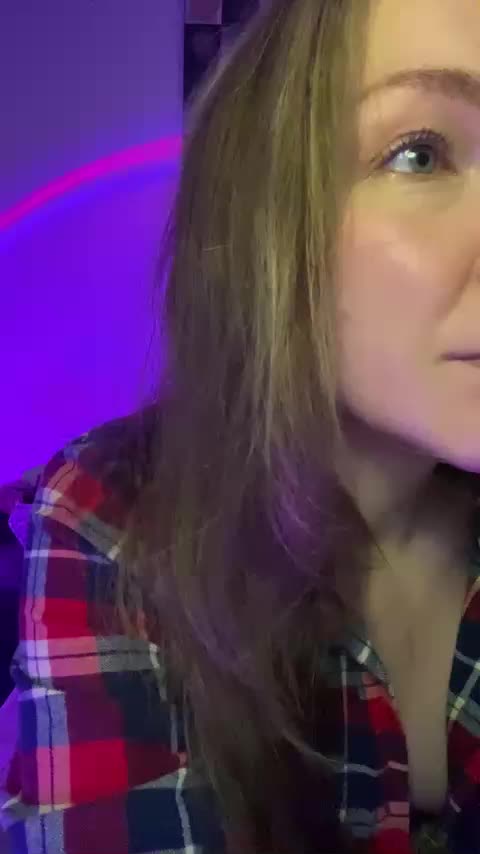 Alisasqrl Cam Model Chat October 31, 2025