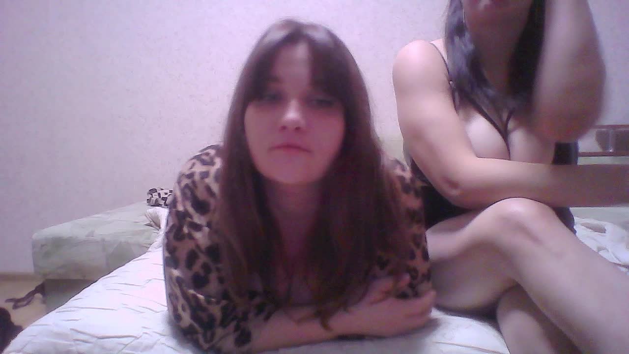 Yxoooeiy Cam Model Chat October 31, 2025