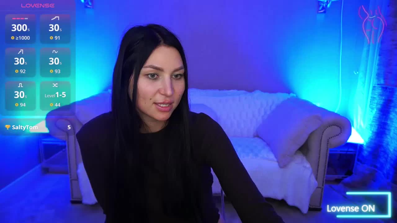 EliseVelour Cam Model Chat October 31, 2025