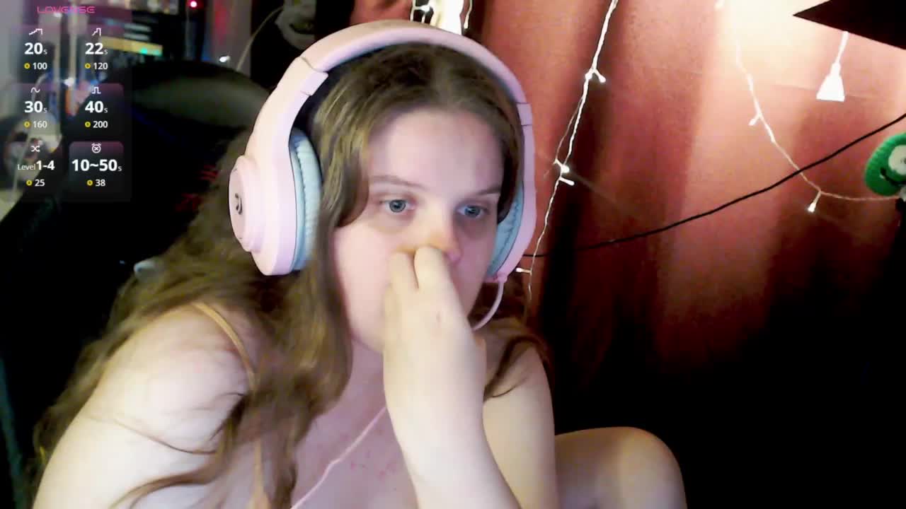 sweet_____cute Cam Model Chat October 31, 2025