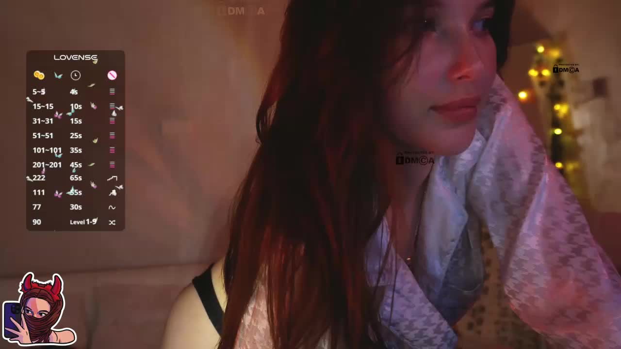 _Q_ Cam Model Chat October 31, 2025