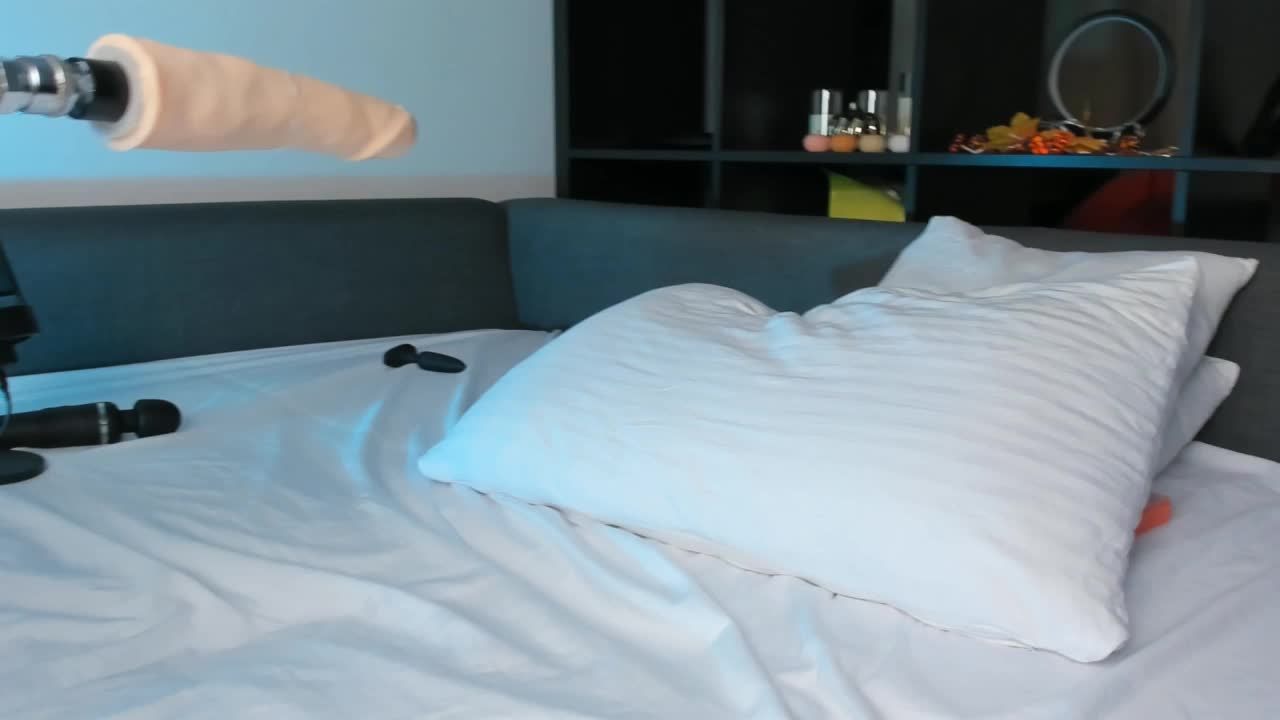 k1ss_me11 Cam Model Chat October 31, 2025