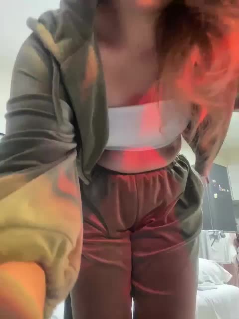 JULIE21 Cam Model Chat October 31, 2025