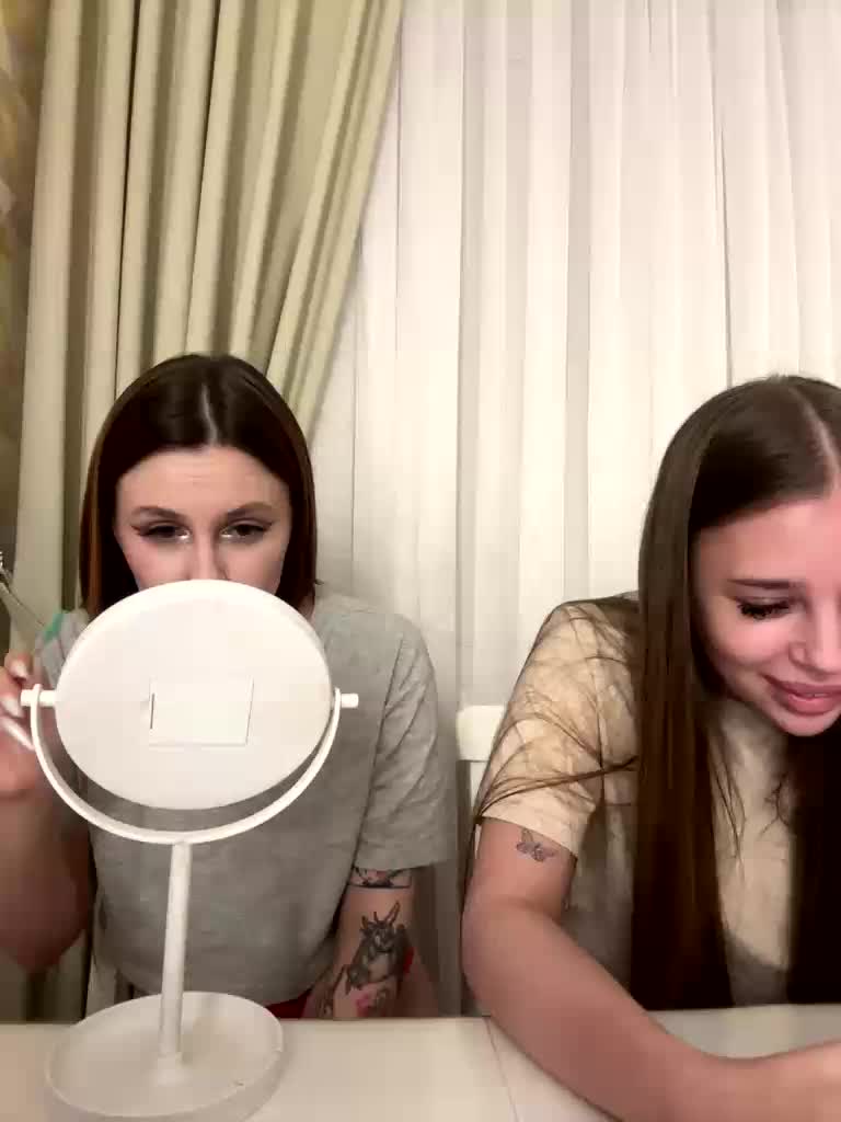 -Belchonok Cam Model Chat October 31, 2025