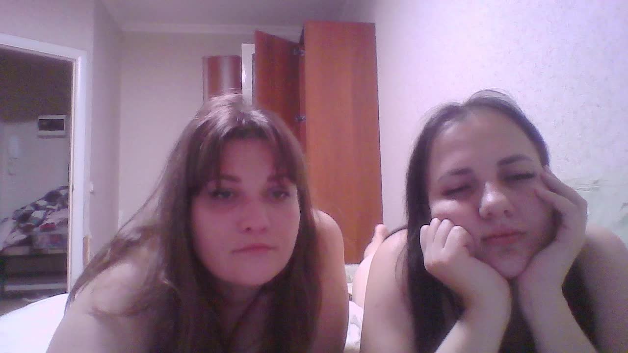 Yxoooeiy Cam Model Chat October 31, 2025