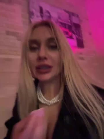 Tvoyasamka77 Cam Model Chat October 31, 2025