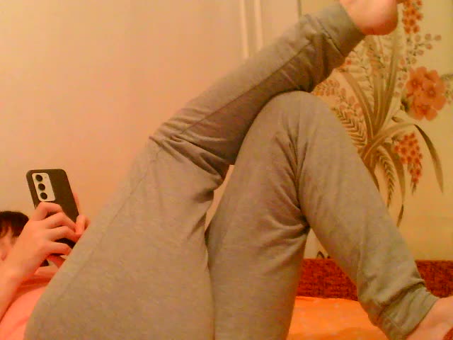 Xo4y-SeXa Cam Model Chat October 31, 2025