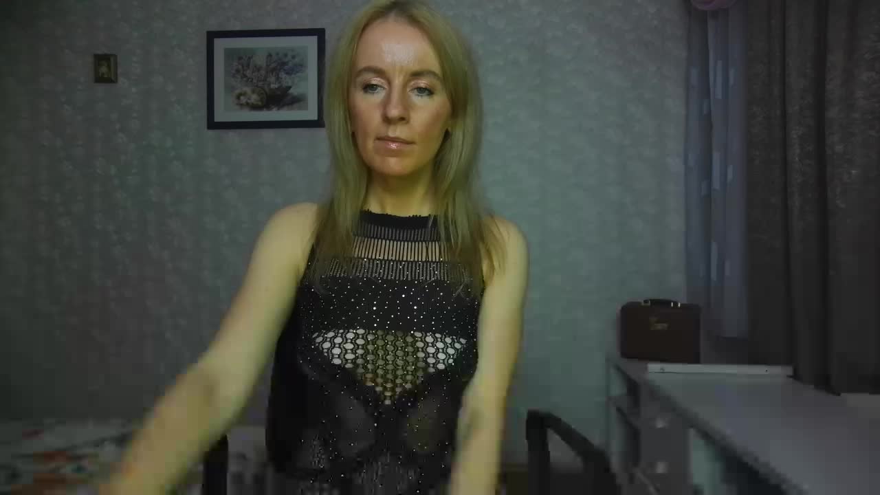 Nata85085 Cam Model Chat October 31, 2025