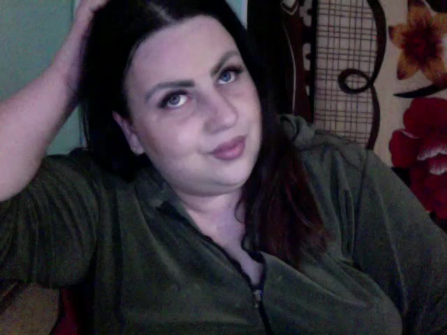 Ruby-Lorrie Cam Model Chat October 31, 2025