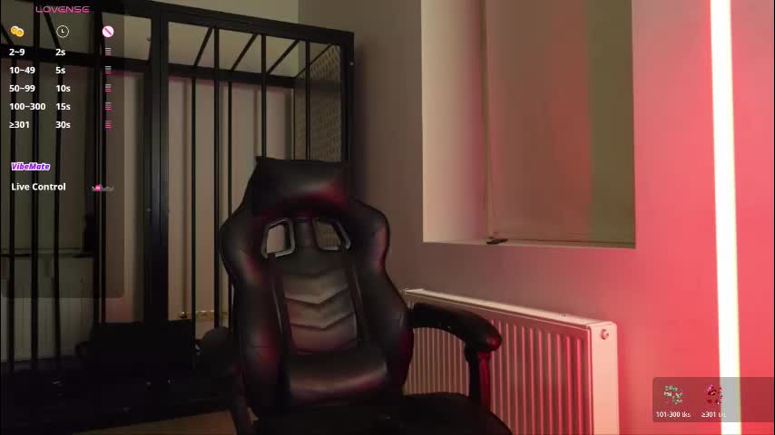 agelina_summer Cam Model Chat October 31, 2025