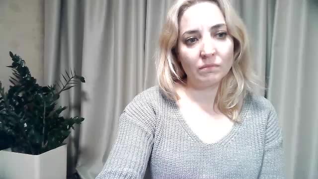 mariska-kiska Cam Model Chat October 31, 2025