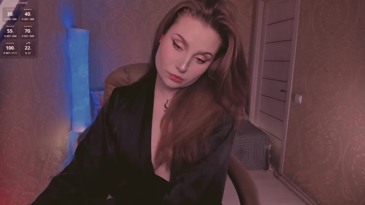 Esmeerrr Cam Model Chat October 31, 2025