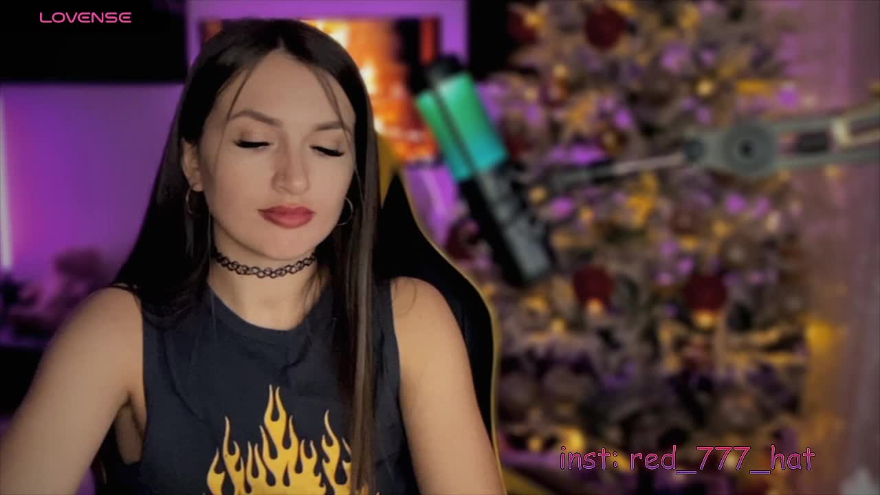 -RED_HAT- Cam Model Chat October 31, 2025