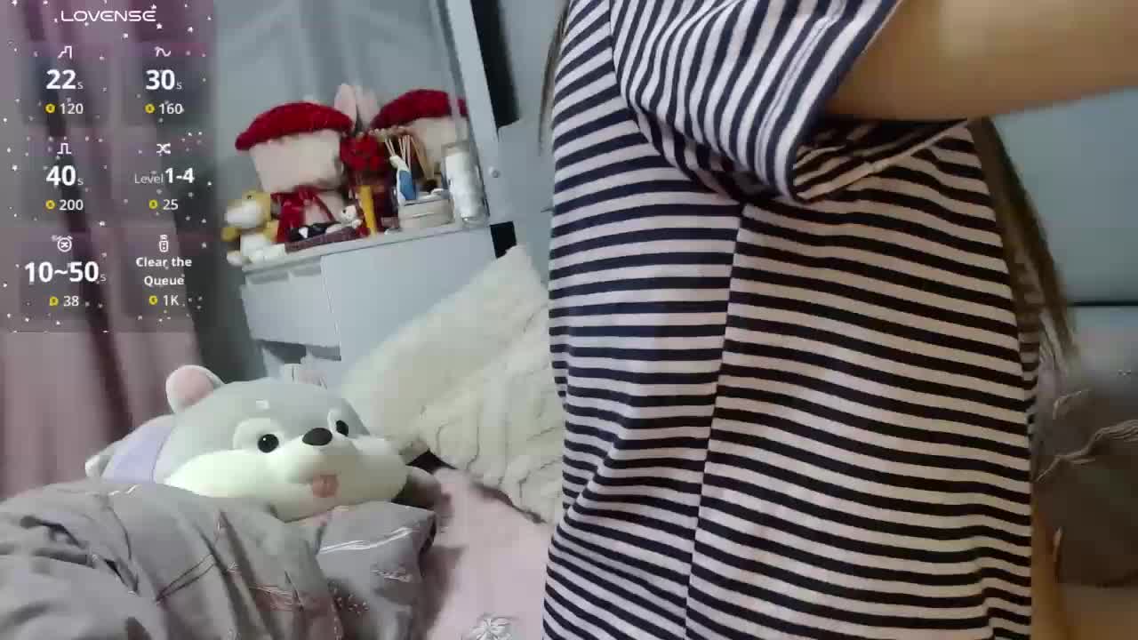 Monika-X Cam Model Chat October 31, 2025