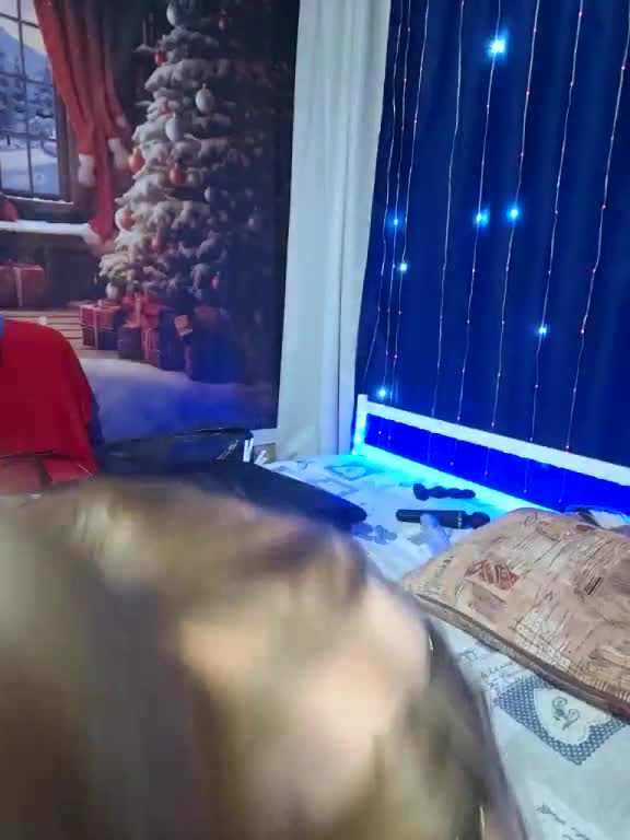 kiskaWEDNESDAY Cam Model Chat October 31, 2025