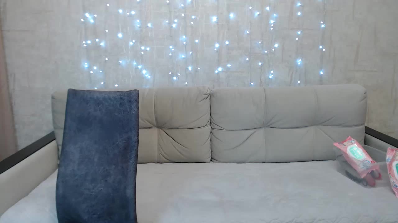 JenniferTheChic Cam Model Chat October 31, 2025