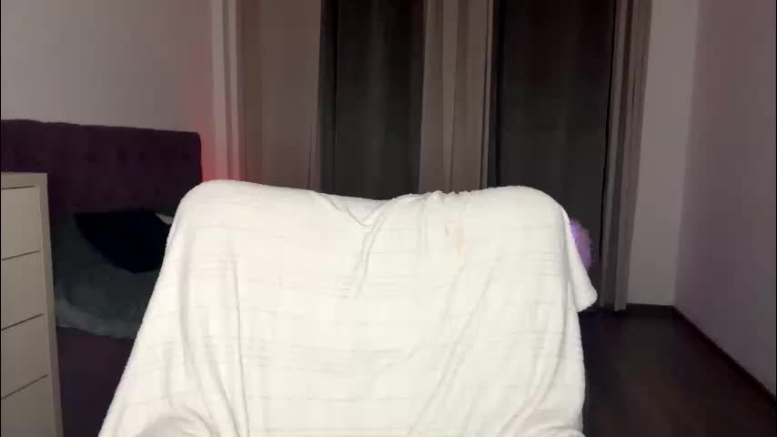 notamericanpie23 Cam Model Chat October 31, 2025