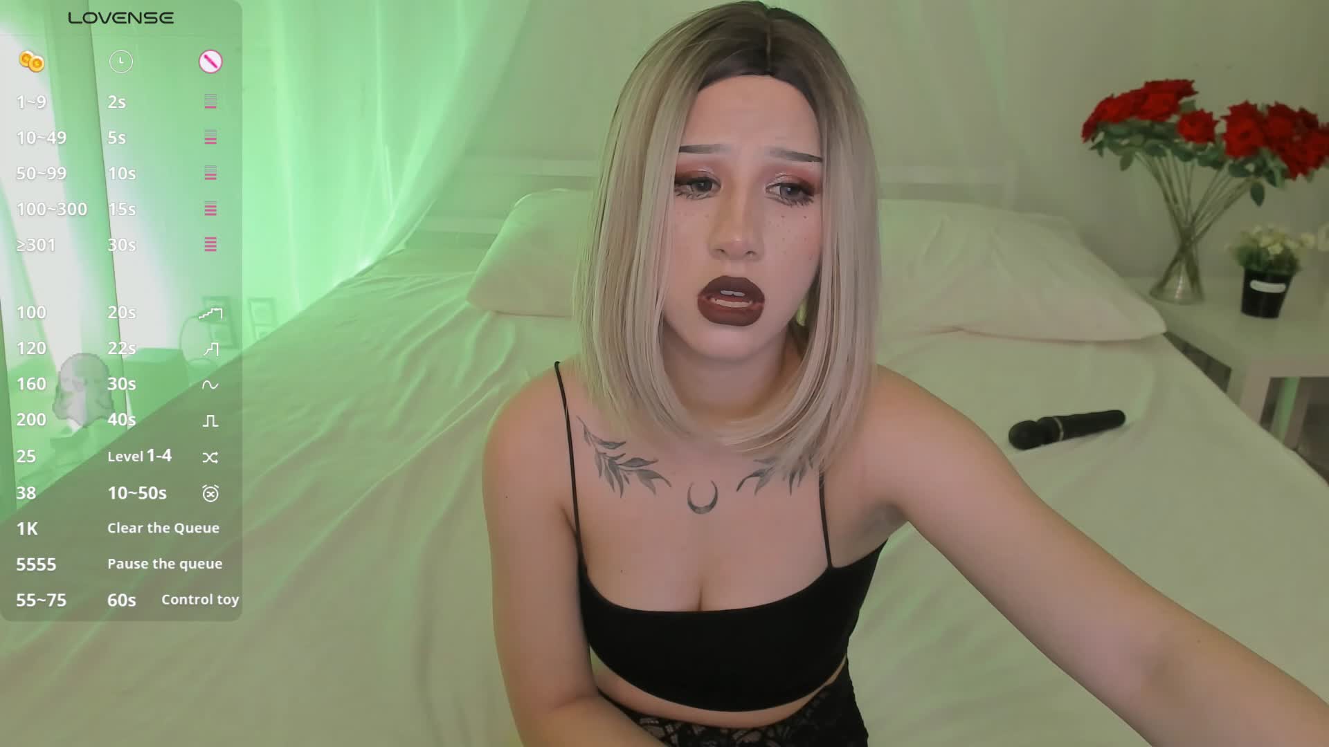 Necucubi Cam Model Chat October 31, 2025