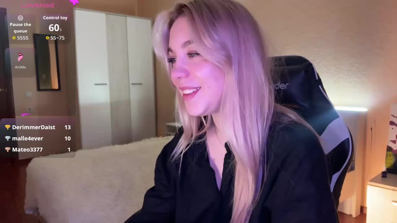 WildSugarr Cam Model Chat October 31, 2025