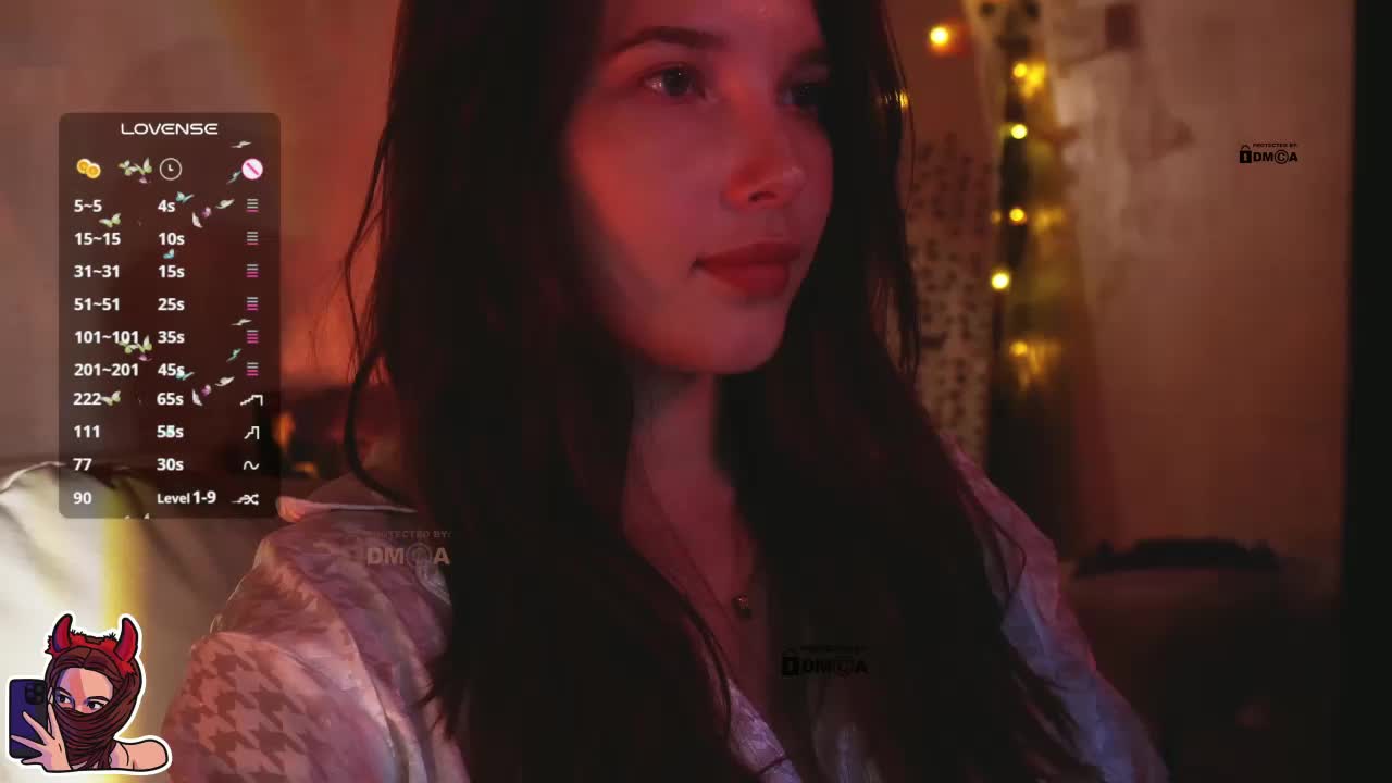 _Q_ Cam Model Chat October 31, 2025