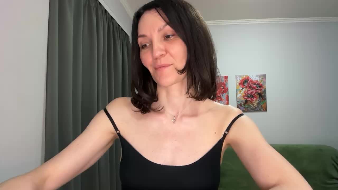 _lastochka_ Cam Model Chat October 31, 2025