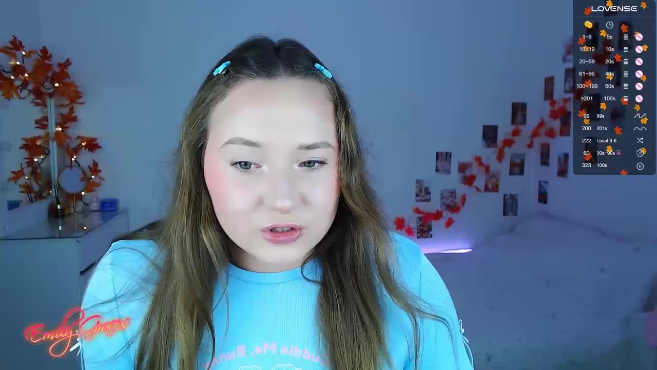 -EmilyxGrasez- Cam Model Chat October 31, 2025