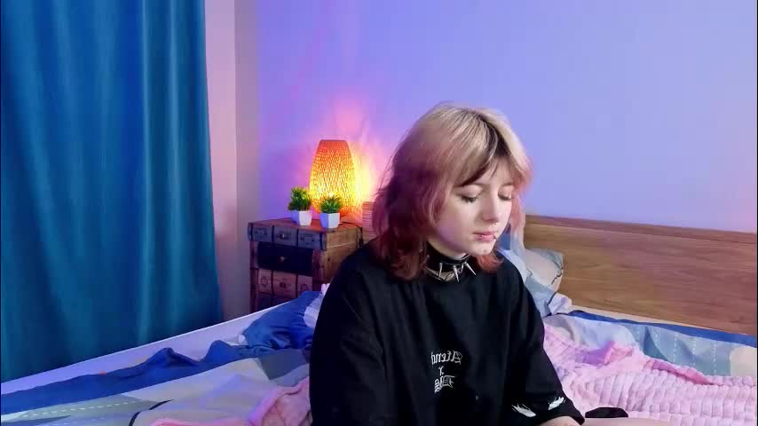 orvacurington Cam Model Chat October 31, 2025