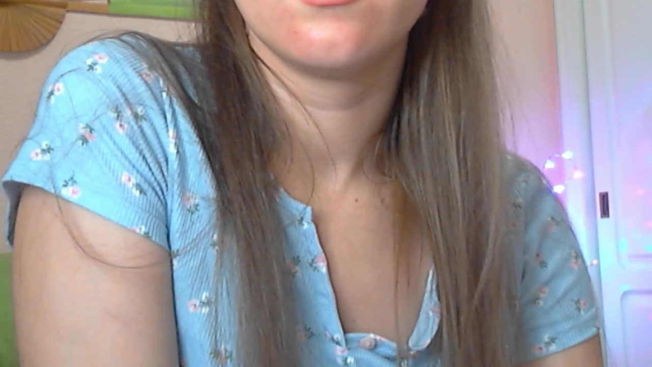 Lolakisss Cam Model Chat October 31, 2025