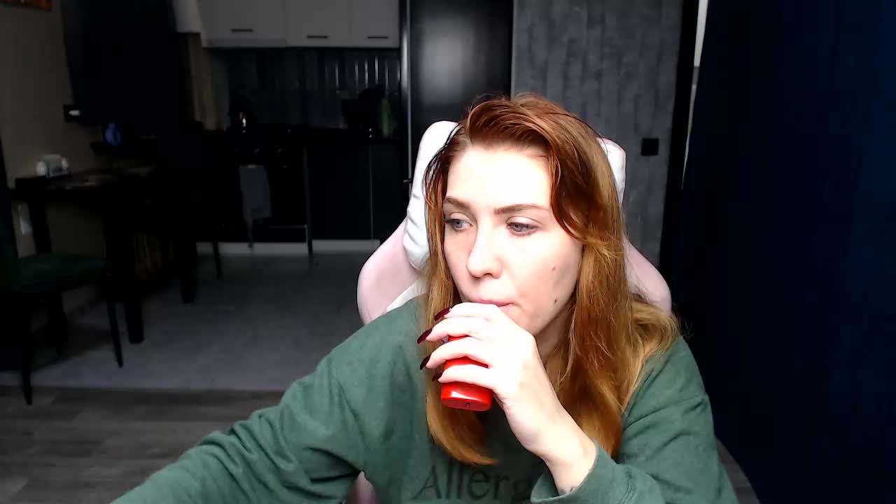 Regimasmile Cam Model Chat October 31, 2025